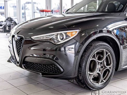 Used 2018 Alfa Romeo Stelvio Sport w/ Cold Weather Package image 5
