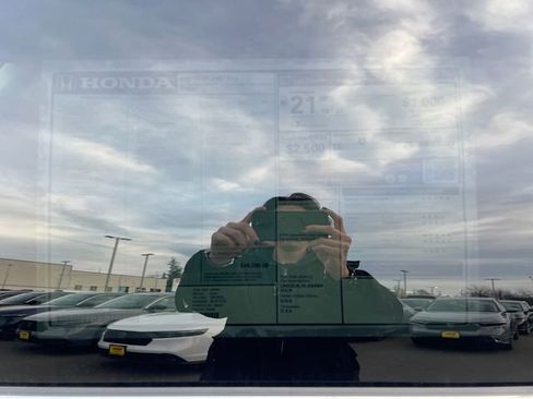 New 2025 Honda Pilot EX-L image 30