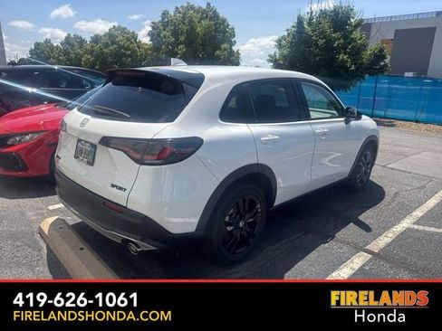 Used 2026 Honda HR-V Sport image 3