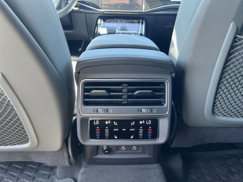 New 2025 Audi Q7 3.0T Premium Plus image 29