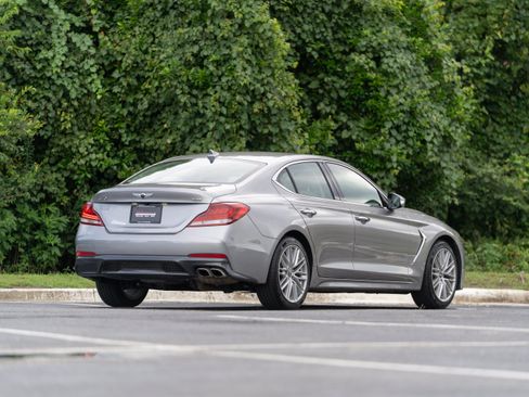 Used 2021 Genesis G70 2.0T RWD image 38