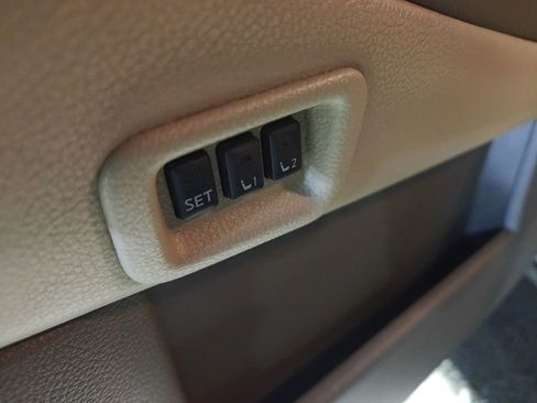 Used 2014 Nissan Murano LE w/ Platinum Edition Package image 6