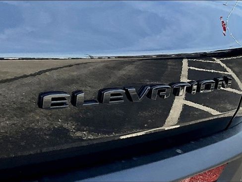 New 2026 GMC Acadia Elevation w/ Black Edition FWD image 8