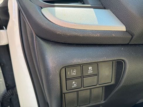Used 2020 Honda CR-V LX image 15