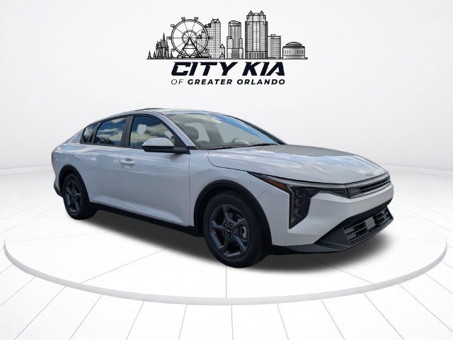 New 2026 Kia K4 FWD image 9