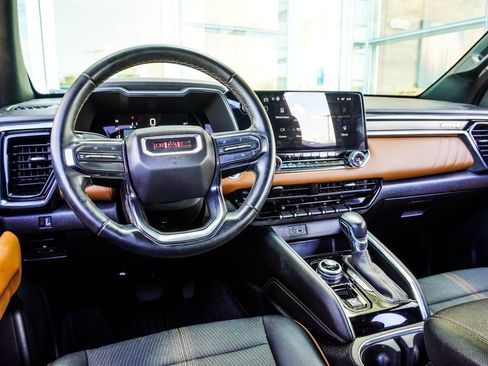 Used 2023 GMC Canyon AT4 w/ Canyon Safety Plus Package image 15