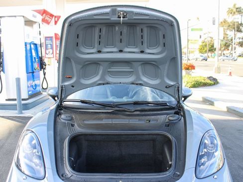 Used 2025 Porsche 718 Cayman RWD image 35