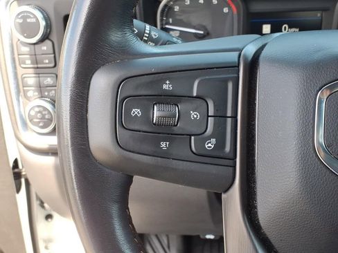 Used 2021 GMC Sierra 1500 AT4 w/ AT4 Preferred Package AWD/4WD image 19