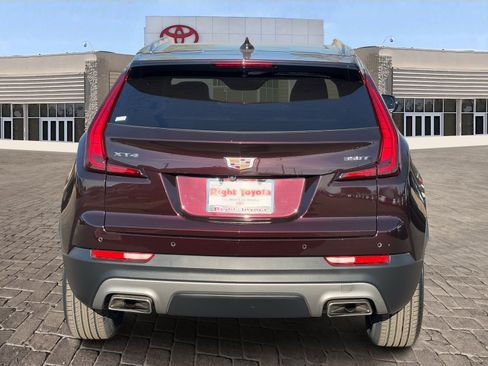 Used 2021 Cadillac XT4 Premium Luxury image 6