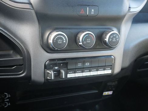 Used 2023 RAM 3500 Tradesman w/ Chrome Appearance Group AWD/4WD image 26