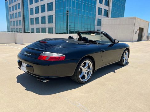 Used 2003 Porsche 911 Carrera 4 AWD/4WD image 9