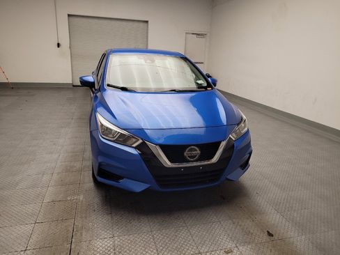 Used 2021 Nissan Versa SV FWD image 14