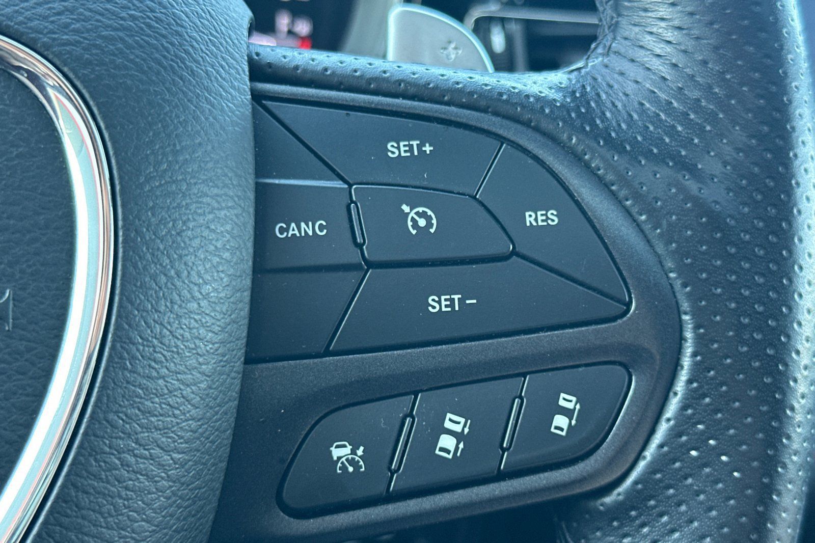 Used 2024 Dodge Durango GT AWD/4WD image 36