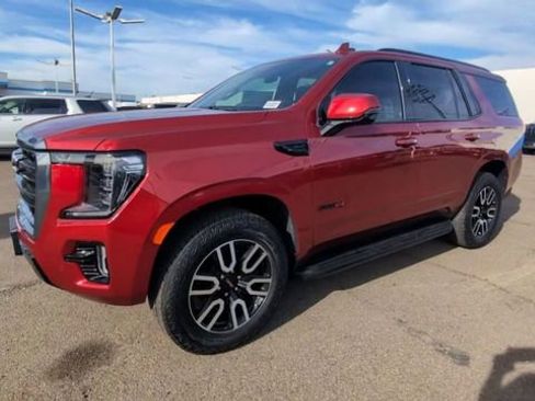 Used 2024 GMC Yukon AT4 w/ Technology Package image 4