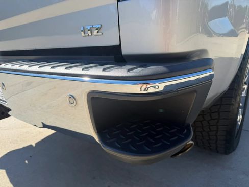 Used 2018 Chevrolet Silverado 1500 LTZ w/ Sport Package AWD/4WD image 39