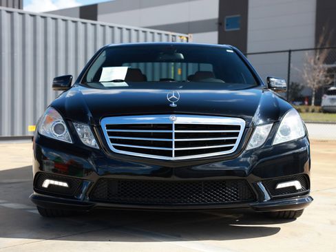 Used 2011 Mercedes-Benz E 350 Sedan image 20