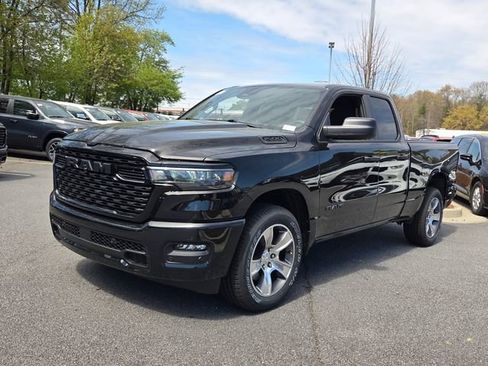 New 2026 RAM 1500 Express image 3