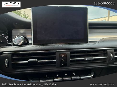 Used 2022 Lincoln Corsair AWD w/ Premium Package image 34