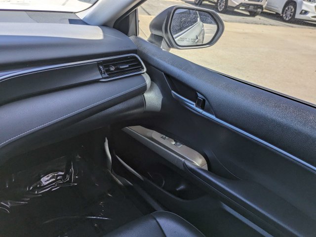Used 2023 Toyota Camry SE FWD image 16