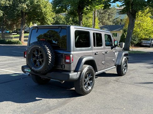 Used 2020 Jeep Wrangler Unlimited Sport AWD/4WD image 6