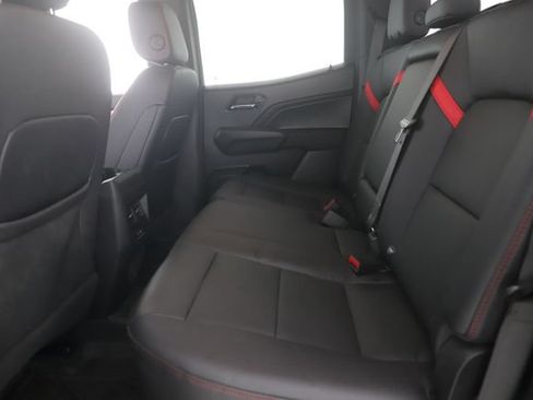 Used 2023 Chevrolet Colorado Z71 w/ Z71 Convenience Package 2 AWD/4WD image 27