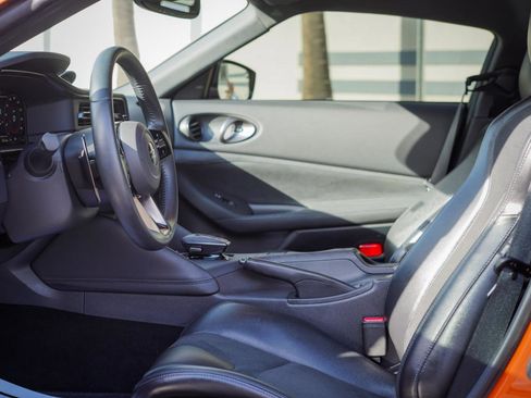 Used 2024 Nissan Z Performance w/ Heritage Edition RWD image 8