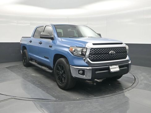 Used 2020 Toyota Tundra SR5 image 8