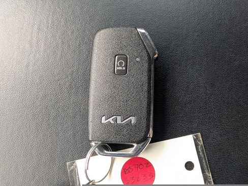 Used 2022 Kia Telluride S AWD/4WD image 31