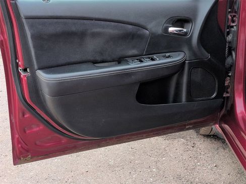 Used 2014 Chrysler 200 Limited w/ Sun/Sound Group image 18