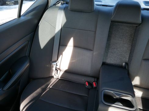 Used 2022 Nissan Altima 2.5 SV image 17