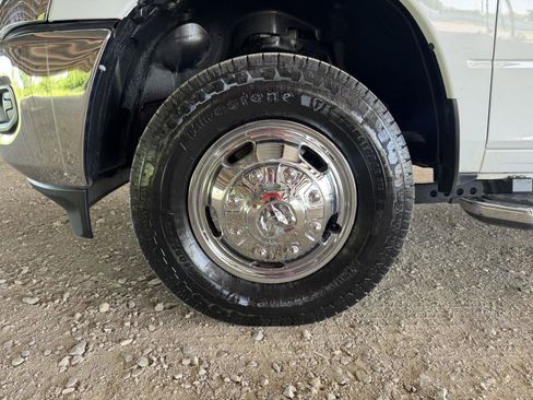 Used 2024 RAM 3500 Big Horn AWD/4WD image 44