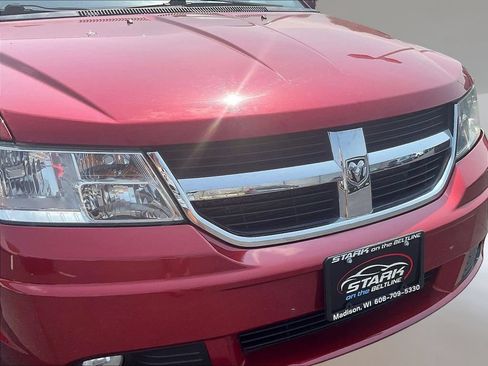 Used 2010 Dodge Journey R/T AWD/4WD image 32