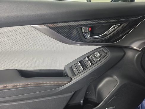 Used 2019 Subaru Crosstrek 2.0i Limited w/ Moonroof Package w/Navigation AWD/4WD image 12