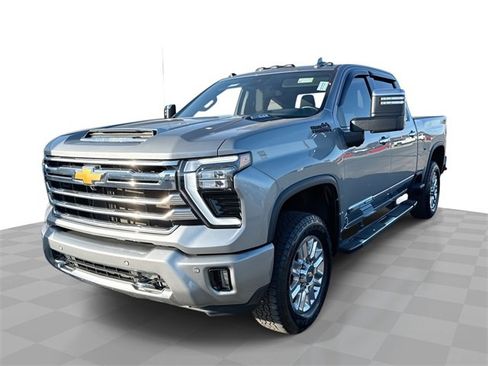 Used 2024 Chevrolet Silverado 3500 High Country w/ Technology Package image 1