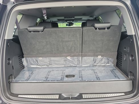 Used 2017 Chevrolet Tahoe Premier image 16