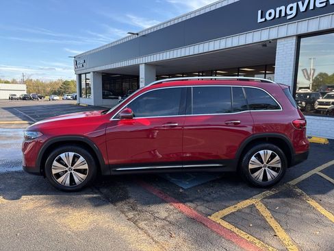 Used 2023 Mercedes-Benz EQB 250+ w/ Exclusive Package image 11