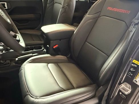 New 2026 Jeep Gladiator Rubicon AWD/4WD image 12