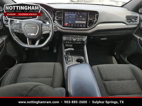 Used 2025 Dodge Durango GT AWD/4WD image 13