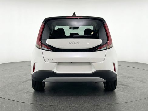 Used 2025 Kia Soul LX w/ LX Technology Package image 7
