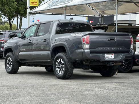 Used 2021 Toyota Tacoma TRD Off-Road w/ Technology Package AWD/4WD image 6