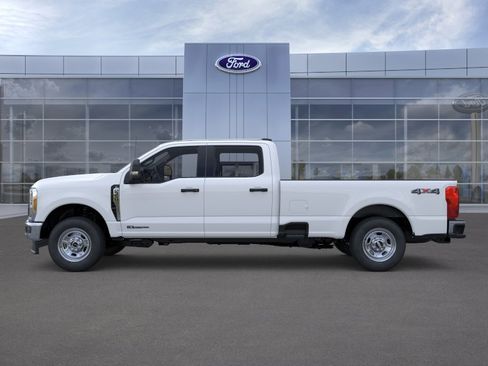 New 2026 Ford F350 XL w/ XL Chrome Package AWD/4WD image 3