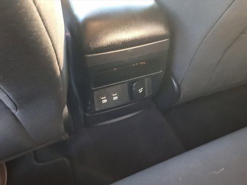 Certified 2020 Ford Ranger XLT w/ FX4 Off-Road Package image 10