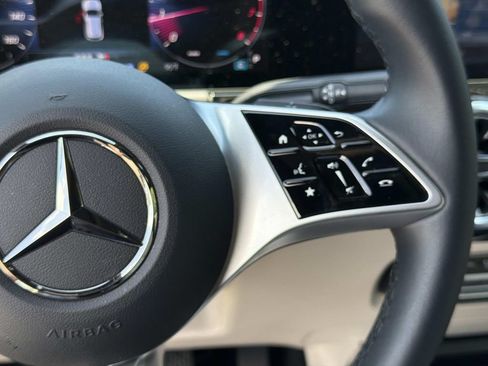 Used 2025 Mercedes-Benz GLA 250 image 24