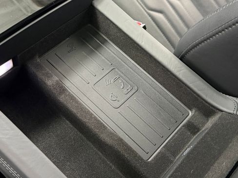 Used 2021 Audi RS 7 Sportback w/ Carbon Optic Package image 42