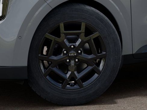 New 2026 Kia Carnival SX image 9