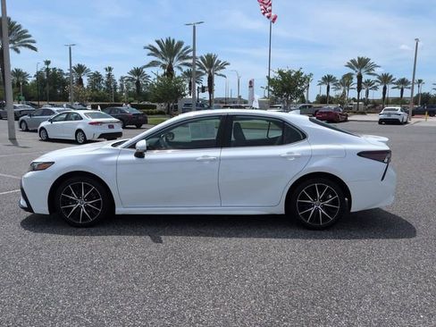 Certified 2023 Toyota Camry SE FWD image 7