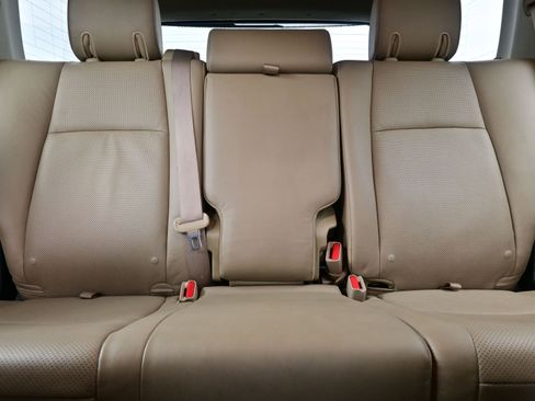 Used 2024 Toyota 4Runner Limited image 16