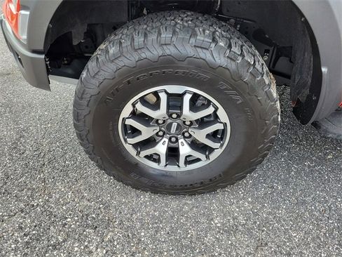 Used 2022 Ford F150 Raptor image 5