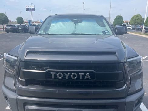 Used 2014 Toyota Tundra SR5 w/ SR5 Upgrade Package image 2