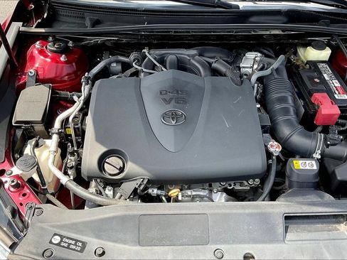 Used 2018 Toyota Camry XSE FWD image 28